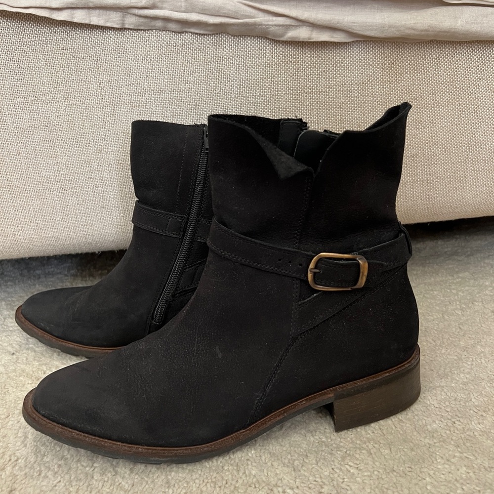Paul Green Women’s Black Ankle Booties with Suede Finish and buckle detail
